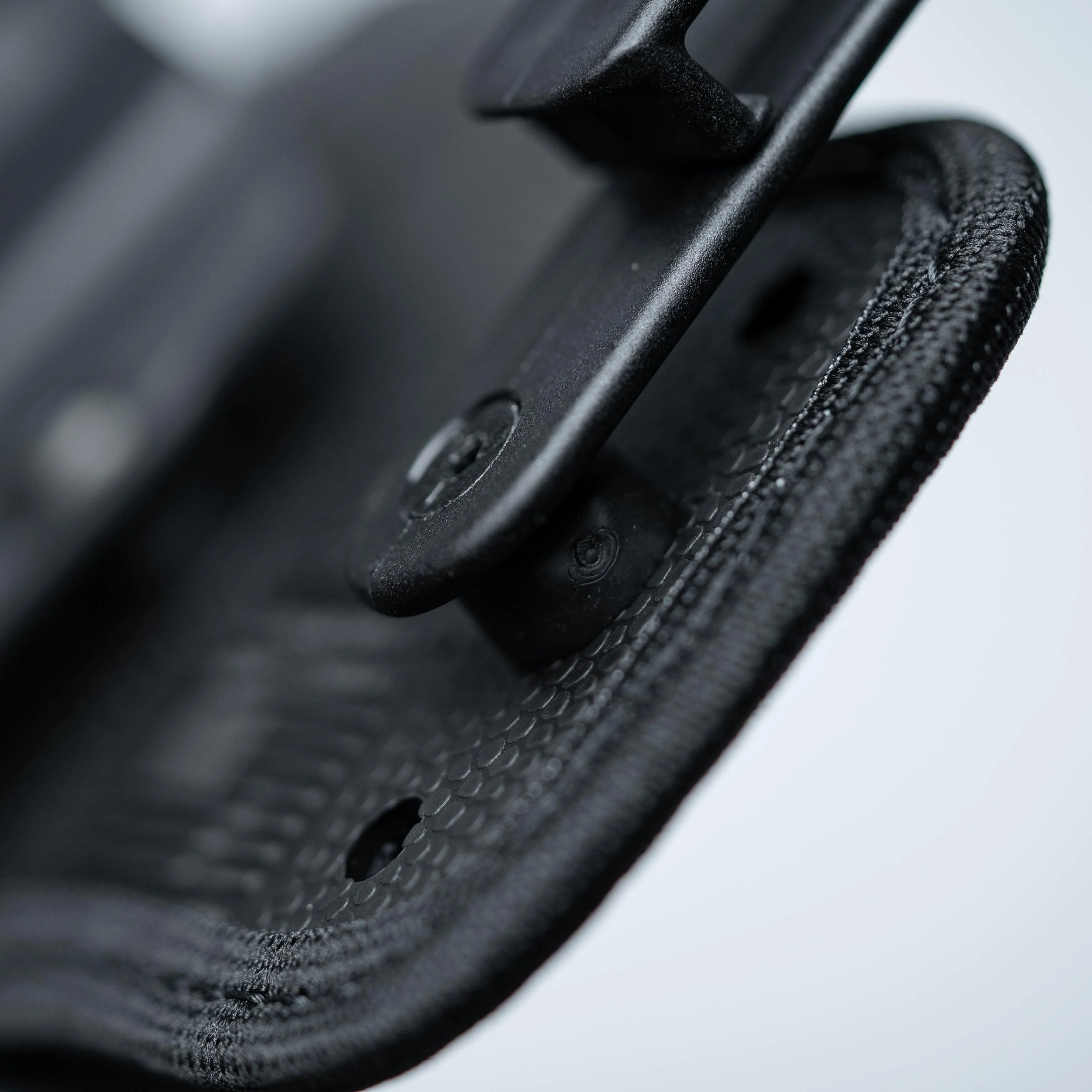 Cloak Tuck 3.0 IWB Holster for Revolvers for Taurus - Image 4