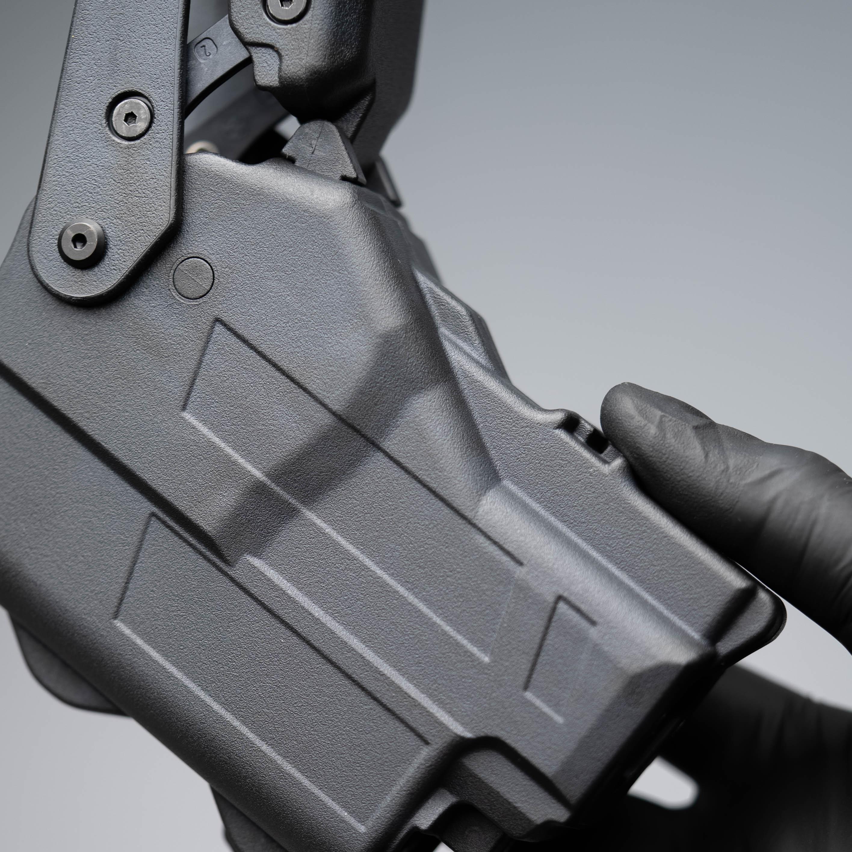 RAPID FORCE® Level III Duty Holster for Sig Sauer Handguns - Compact Light - Image 4